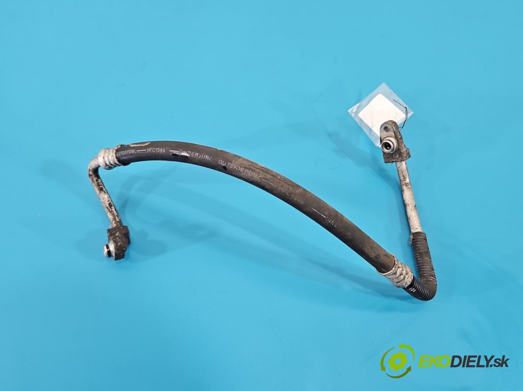 Toyota Prius II XW20 2003-2009 1.5b: 77 HP automatic 57 kW 1497 cm3 5- rúrka klimatizácie 