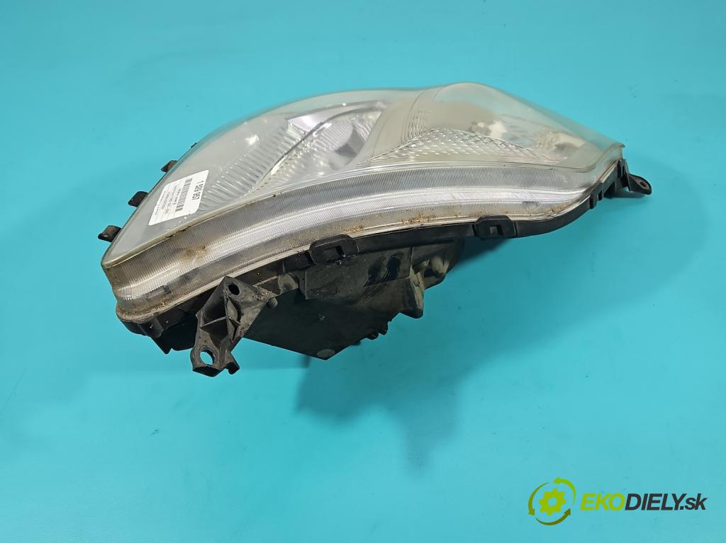 Toyota Prius II XW20 2003-2009 1.5b: 77 hp automatic 57 kW 1497 cm3 5- světlo pravý  (Pravé přední světlo)