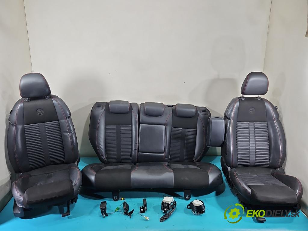 Alfa romeo Giulietta 1.4 T 170 hp manual 125 kW 1368 cm3 5- sedačke: komplet 
