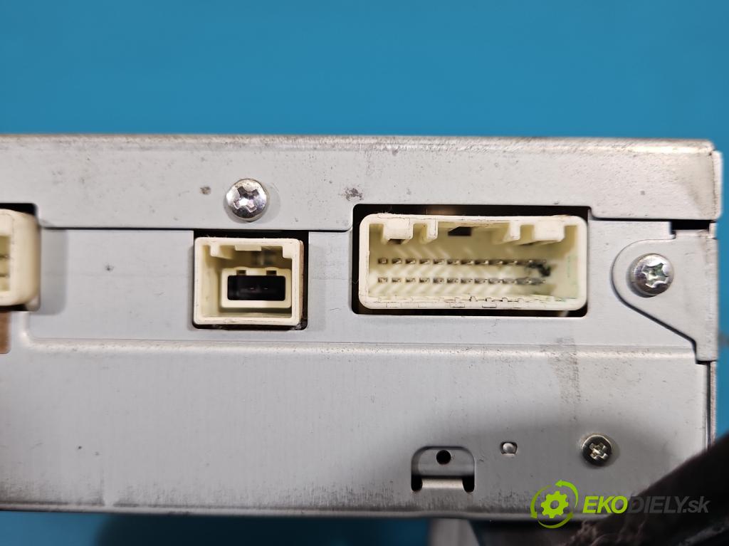 Toyota Prius II XW20 2003-2009 1.5b: 77 hp automatic 57 kW 1497 cm3 5- Měnič: cd 86841-47050 (CD měnič)