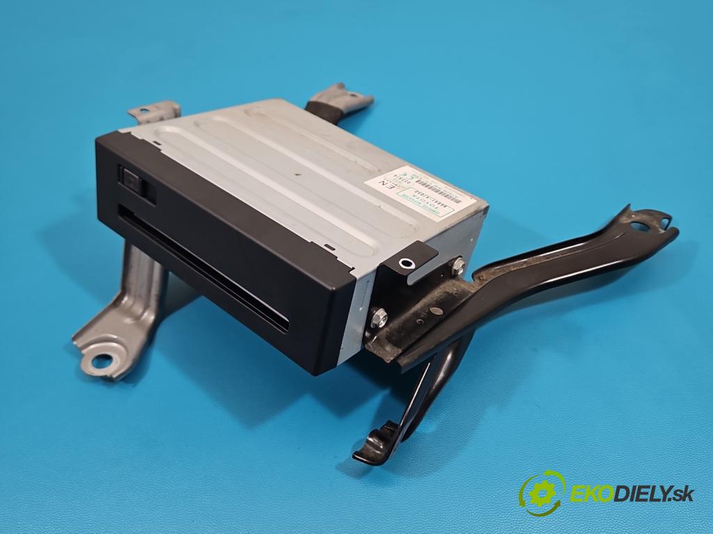 Toyota Prius II XW20 2003-2009 1.5b: 77 HP automatic 57 kW 1497 cm3 5- Menič: cd 86841-47050 (CD menič)