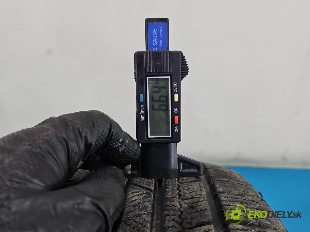 Toyota Corolla E11 1997-2002 1.4 vvti 97KM manual 71 kW 1398 cm3 3- pneumatiky: zimní 4 ks komplet