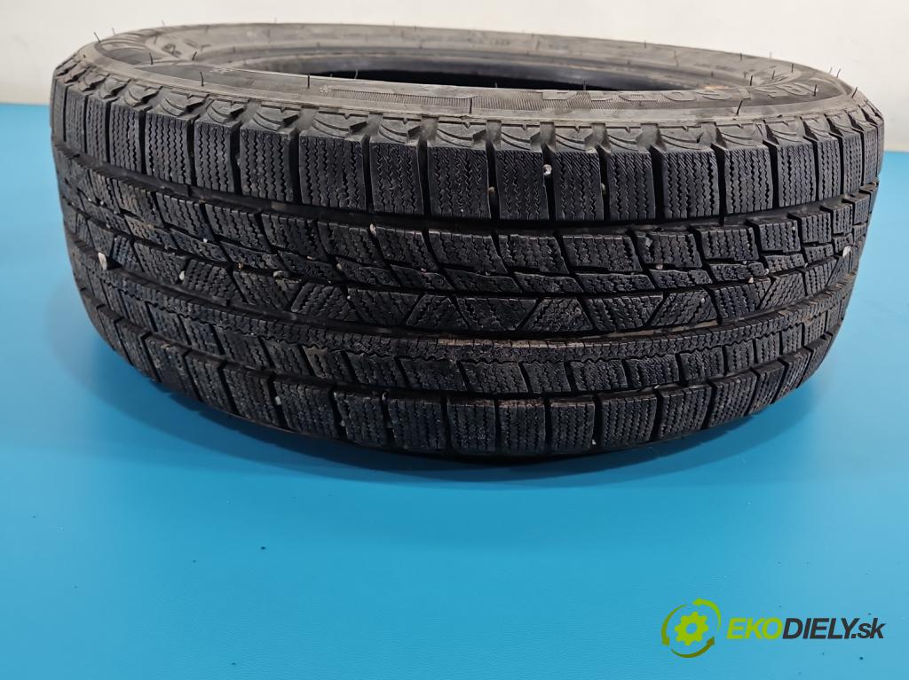 Toyota Corolla E11 1997-2002 1.4 vvti 97KM manual 71 kW 1398 cm3 3- pneumatiky: zimní 4 ks komplet