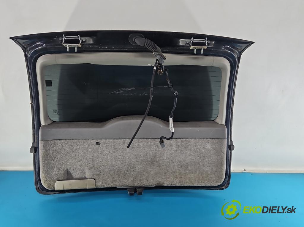 Volvo V50 2.0d 136 HP manual 100 kW 1997 cm3 5- zadna kufor  (Kapota zadná (kufor))