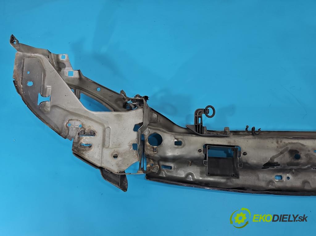 Volvo V50 2.0d 136hp manual 100 kW 1997 cm3 5- stěna přední  (Přední výztuha)