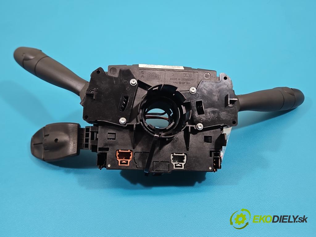 Peugeot 207 1.6 hdi 90 HP manual 66 kW 1599 cm3 5- prepínač komplex: 96657280XT (Prepínacie páčky pod volantom)