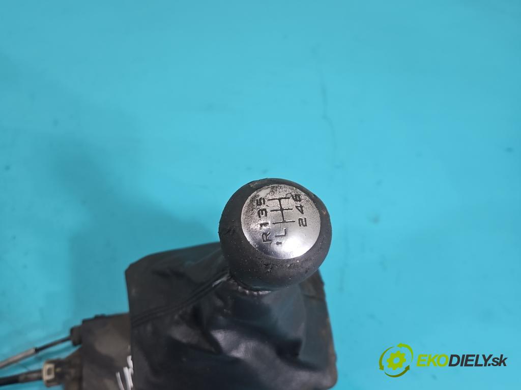 Peugeot 508 I 2010-2018 2.0 HDI 163 HP manual 120 kW 1997 cm3 5- Páka: Změny: stupeň,rýchlosť 9614412E (Rýchlostná páka (kulisa))