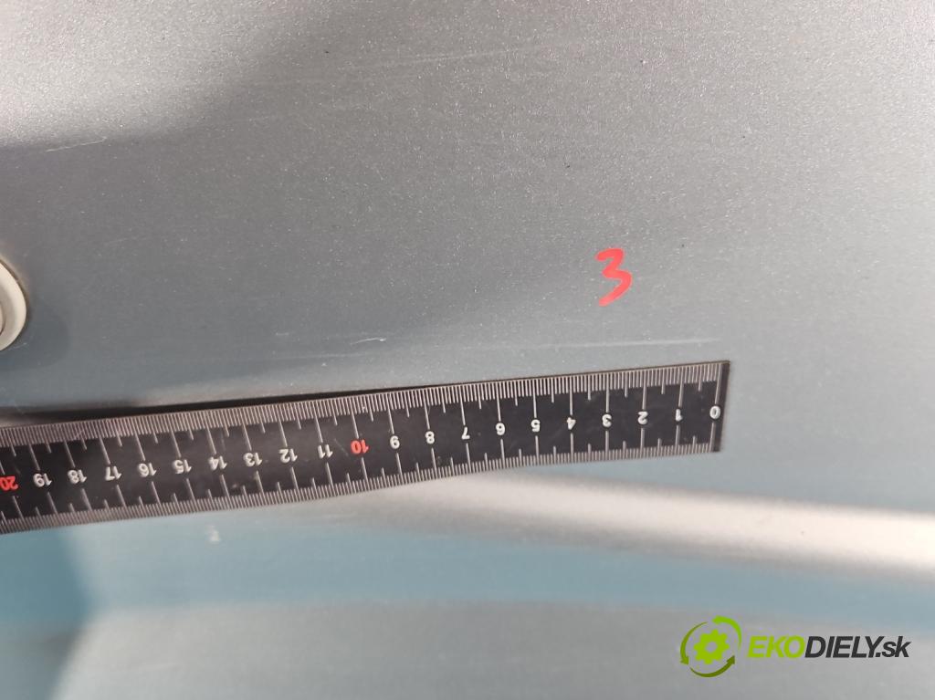 Nissan Primastar 2001-2014 2.0 dci 114 HP manual 84 kW 1995 cm3 5- blatník predné pravý  (Kľučka dverí ostatné)
