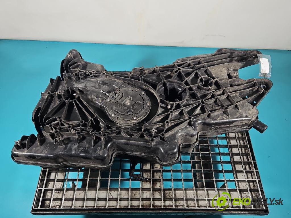 Mercedes Vito W447 2014- 1.75 cdi 102 HP manual 75 kW 1750 cm3 5- Nádrž: AdBlue: A4474707700