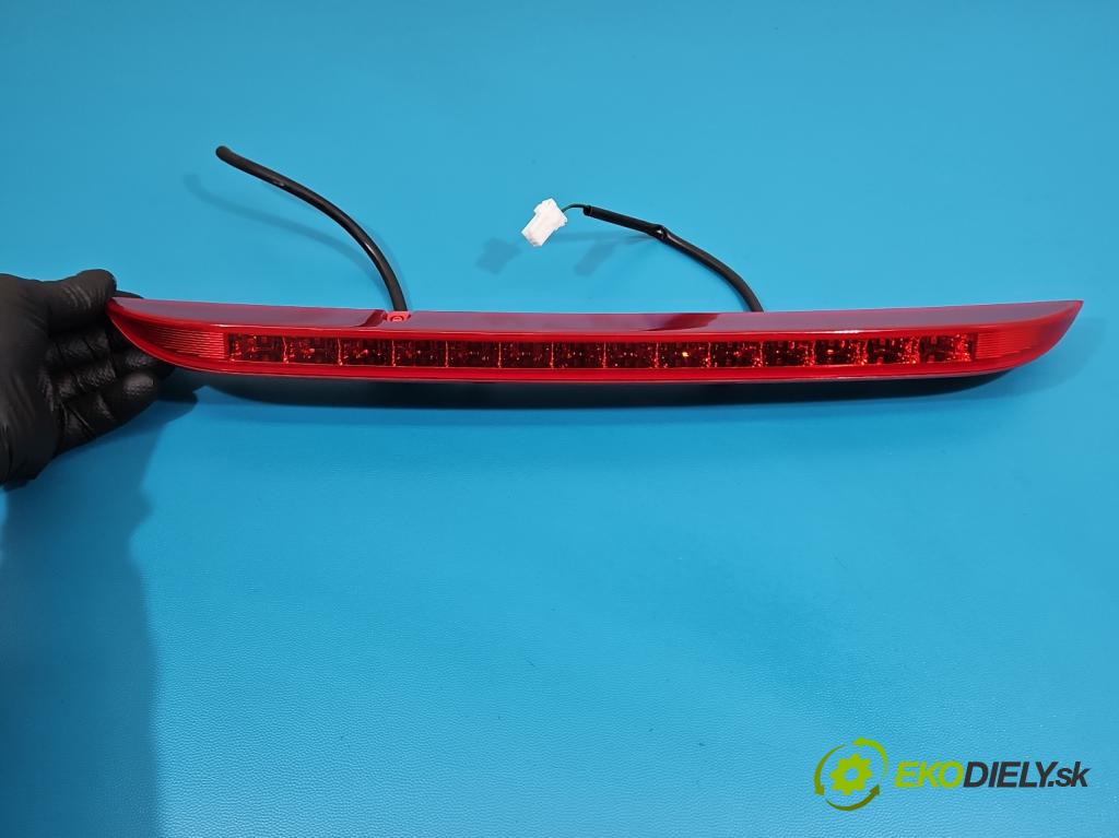 Hyundai I30 III 2016- 1.5 DPI 16V 110 hp manual 80.9 kW 1498 cm3 5- světlo: 92700-G3