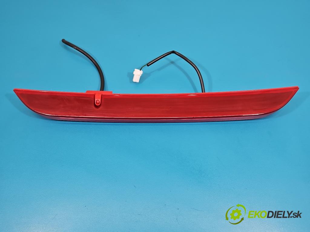 Hyundai I30 III 2016- 1.5 DPI 16V 110 hp manual 80.9 kW 1498 cm3 5- světlo: 92700-G3