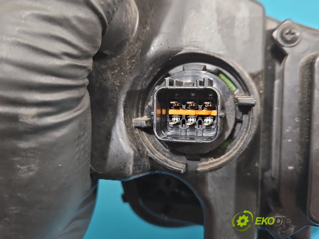 Hyundai I30 III 2016- 1.5 DPI 16V 110 hp manual 80.9 kW 1498 cm3 5- Světlo provozu denně levé 92207G4600