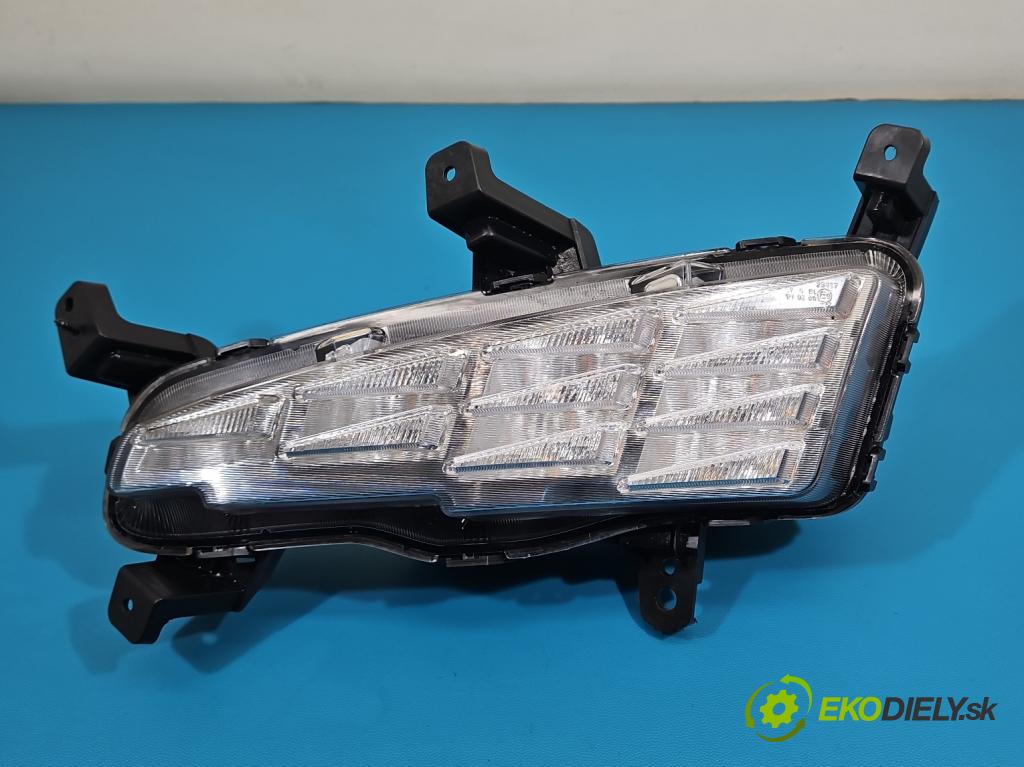 Hyundai I30 III 2016- 1.5 DPI 16V 110 hp manual 80.9 kW 1498 cm3 5- Světlo provozu denně levé 92207G4600