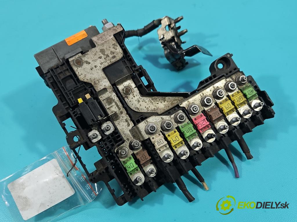 Peugeot 508 I 2010-2018 2.0 HDI 163 HP manual 120 kW 1997 cm3 5- kontakt plusová 9666817380