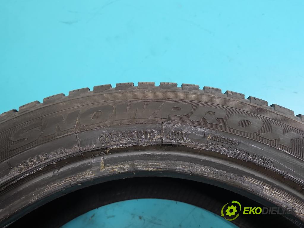 Fiat Freemont 2.0 JTD 170 HP automatic 125 kW 1956 cm3 5- pneumatika zimné pár