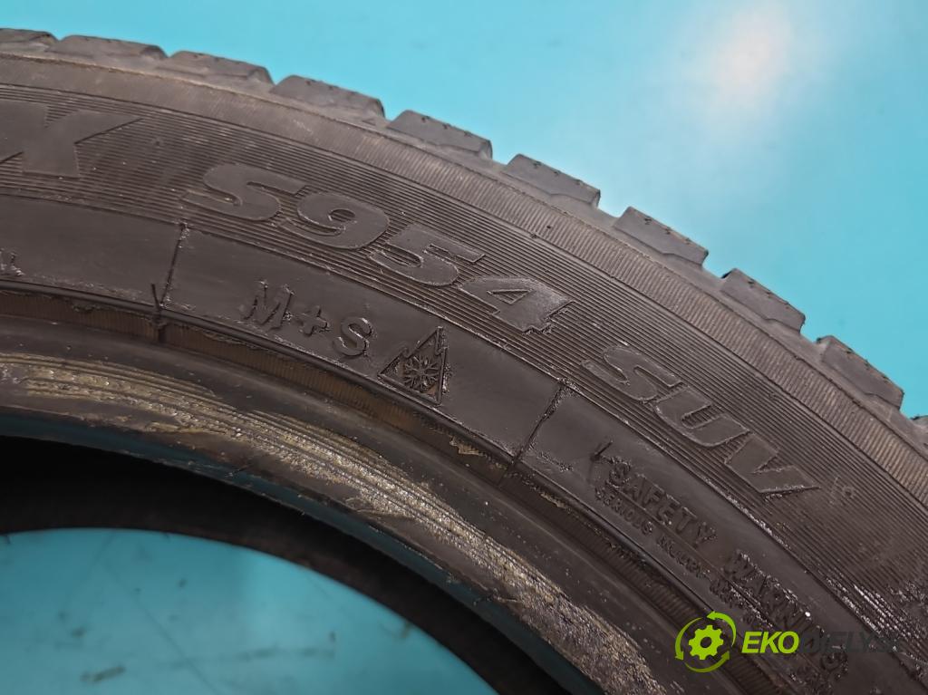 Fiat Freemont 2.0 JTD 170 HP automatic 125 kW 1956 cm3 5- pneumatika zimné pár