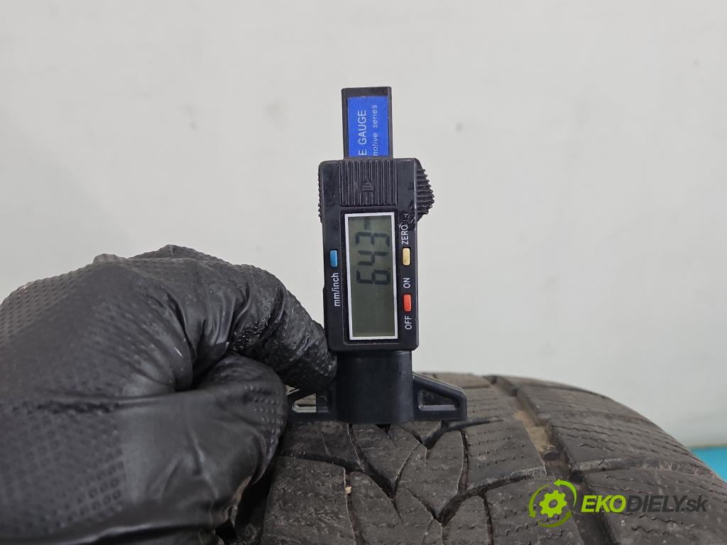 Fiat Freemont 2.0 JTD 170 HP automatic 125 kW 1956 cm3 5- pneumatika zimné pár