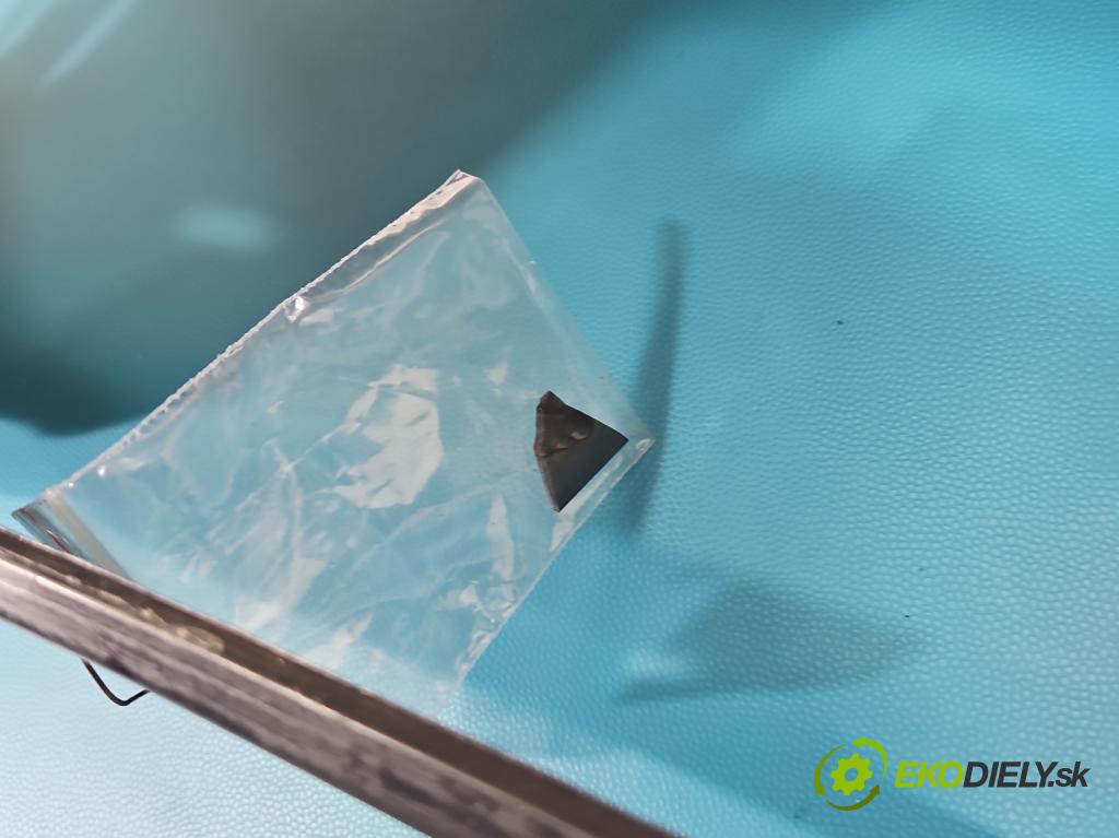 Fiat Freemont 2.0 JTD 170 hp automatic 125 kW 1956 cm3 5- kokpit,přistrojova deska