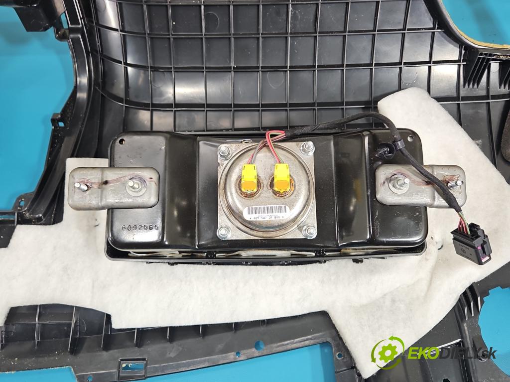 Fiat Freemont 2.0 JTD 170 hp automatic 125 kW 1956 cm3 5- kokpit,přistrojova deska