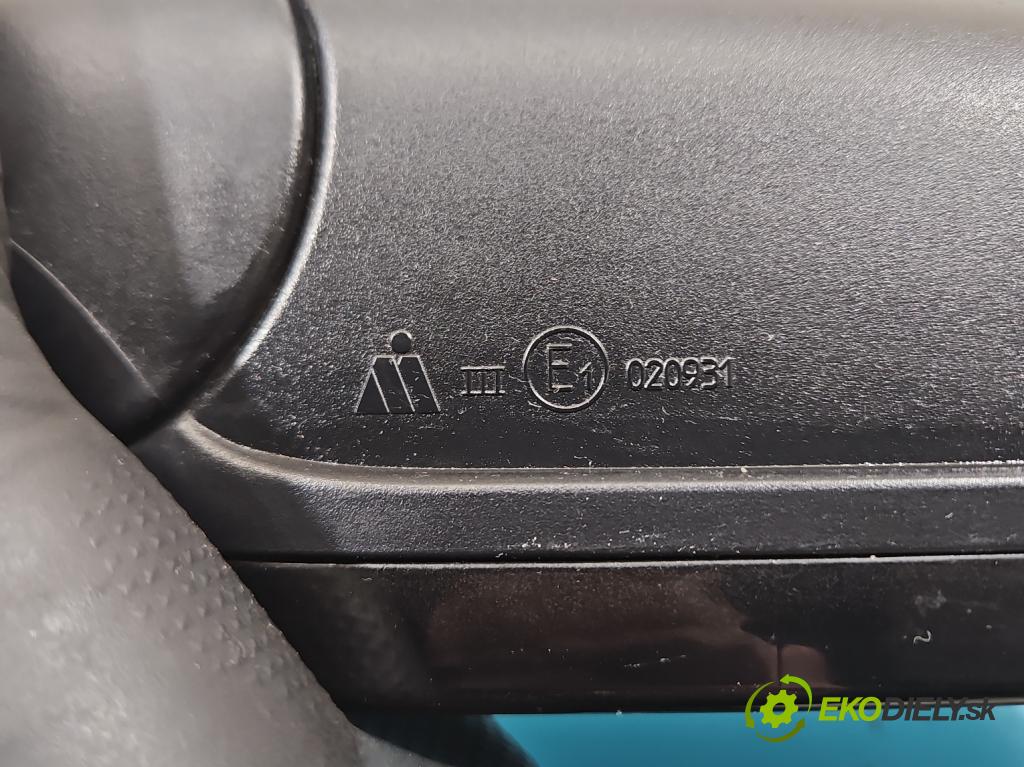 Audi A4 B8 2007-2015 2.0 TDI (CAGA) 143 HP manual 105 kW 1968 cm3 5- zrkadlo ľavé  (Kľučka dverí ostatné)