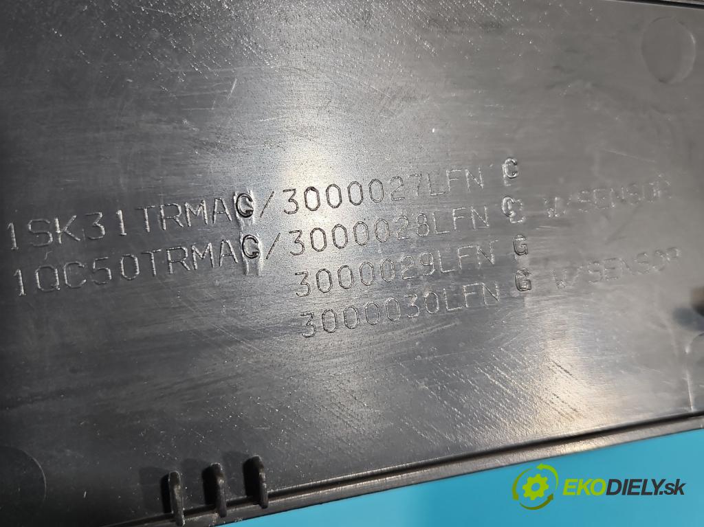 Fiat Freemont 2.0 JTD 170 hp automatic 125 kW 1956 cm3 5- torpédo 1SK31TRMAC (Plast pod čelním sklem)