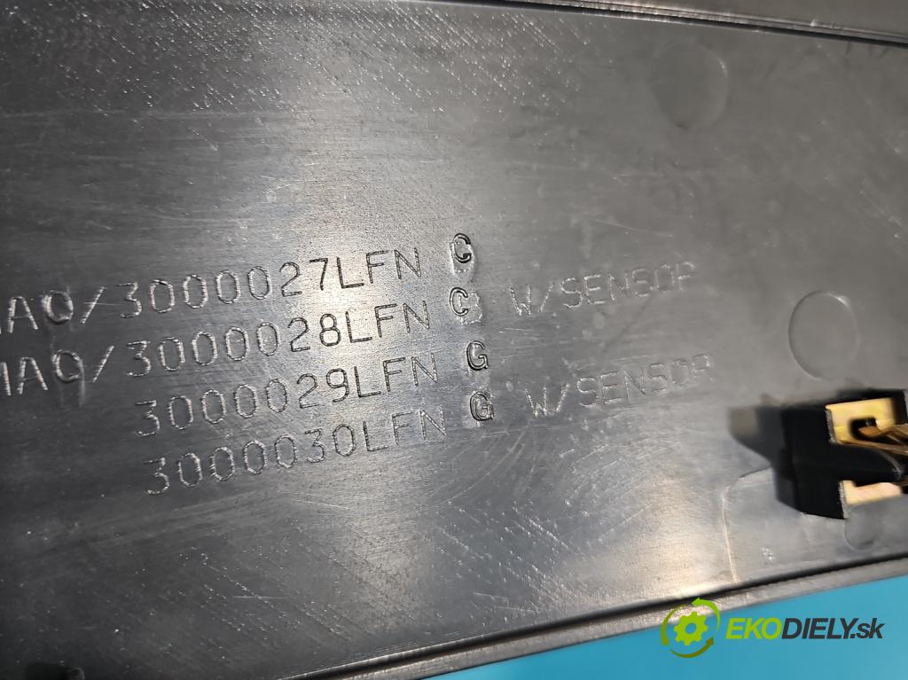 Fiat Freemont 2.0 JTD 170 hp automatic 125 kW 1956 cm3 5- torpédo 1SK31TRMAC (Plast pod čelním sklem)