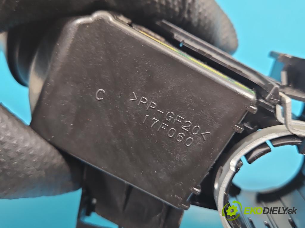 Toyota Prius II XW20 2003-2009 1.5b: 77 HP automatic 57 kW 1497 cm3 5- prepínač komplex: 42100-17F220 (Prepínacie páčky pod volantom)