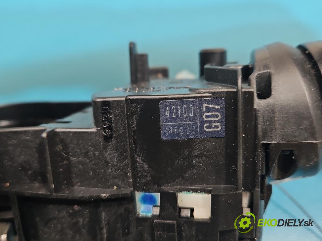 Toyota Prius II XW20 2003-2009 1.5b: 77 HP automatic 57 kW 1497 cm3 5- prepínač komplex: 42100-17F220 (Prepínacie páčky pod volantom)