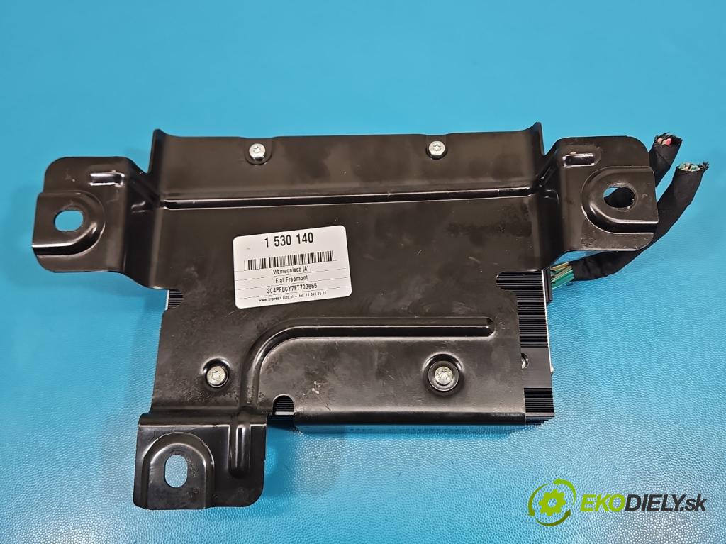 Fiat Freemont 2.0 JTD 170 HP automatic 125 kW 1956 cm3 5- Zesilovač: 05064981AM (Zosilňovač)