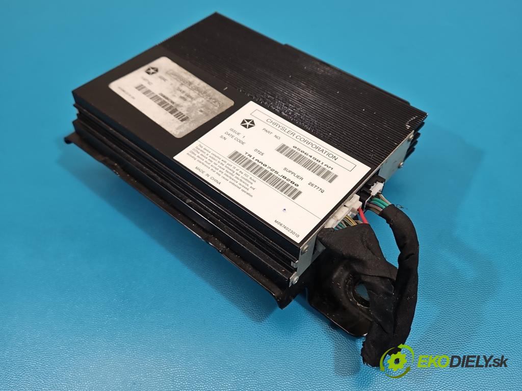 Fiat Freemont 2.0 JTD 170 HP automatic 125 kW 1956 cm3 5- Zesilovač: 05064981AM (Zosilňovač)