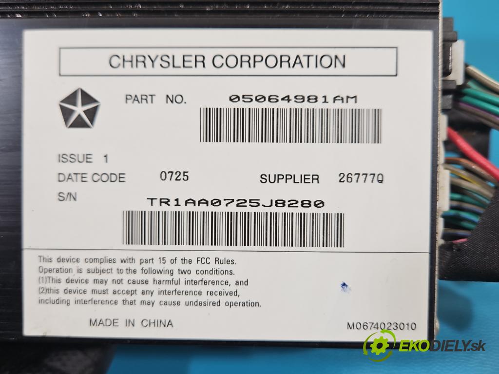 Fiat Freemont 2.0 JTD 170 HP automatic 125 kW 1956 cm3 5- Zesilovač: 05064981AM (Zosilňovač)