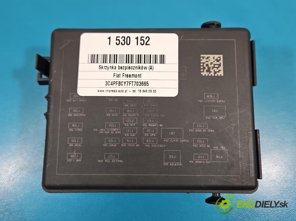 Fiat Freemont 2.0 JTD 170 hp automatic 125 kW 1956 cm3 5- skříňka pojistková 68068355AE (Pojistková skříňka)