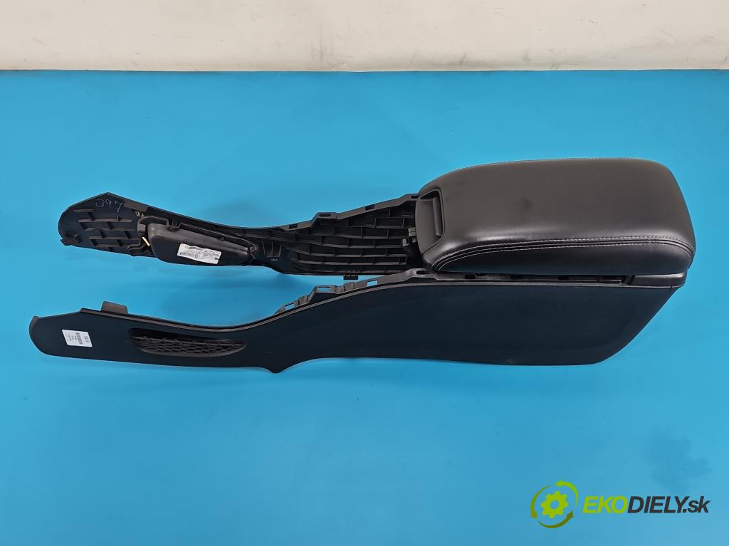 Fiat Freemont 2.0 JTD 170 HP automatic 125 kW 1956 cm3 5- operadlo 5AEAAH409 (Lakťová opierka)