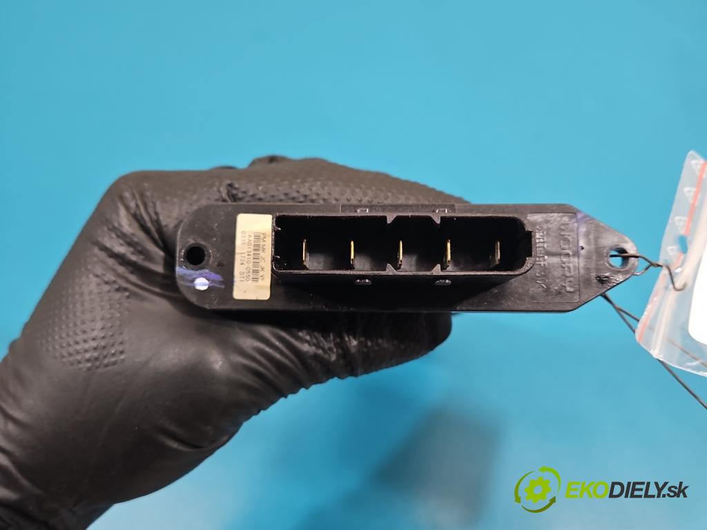 Fiat Freemont 2.0 JTD 170 hp automatic 125 kW 1956 cm3 5- radiátor AA013410-0550 (Radiátor topení)