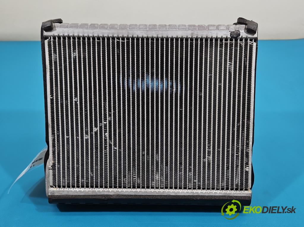 Fiat Freemont 2.0 JTD 170 hp automatic 125 kW 1956 cm3 5- radiátor AA447500-4100 (Radiátor topení)