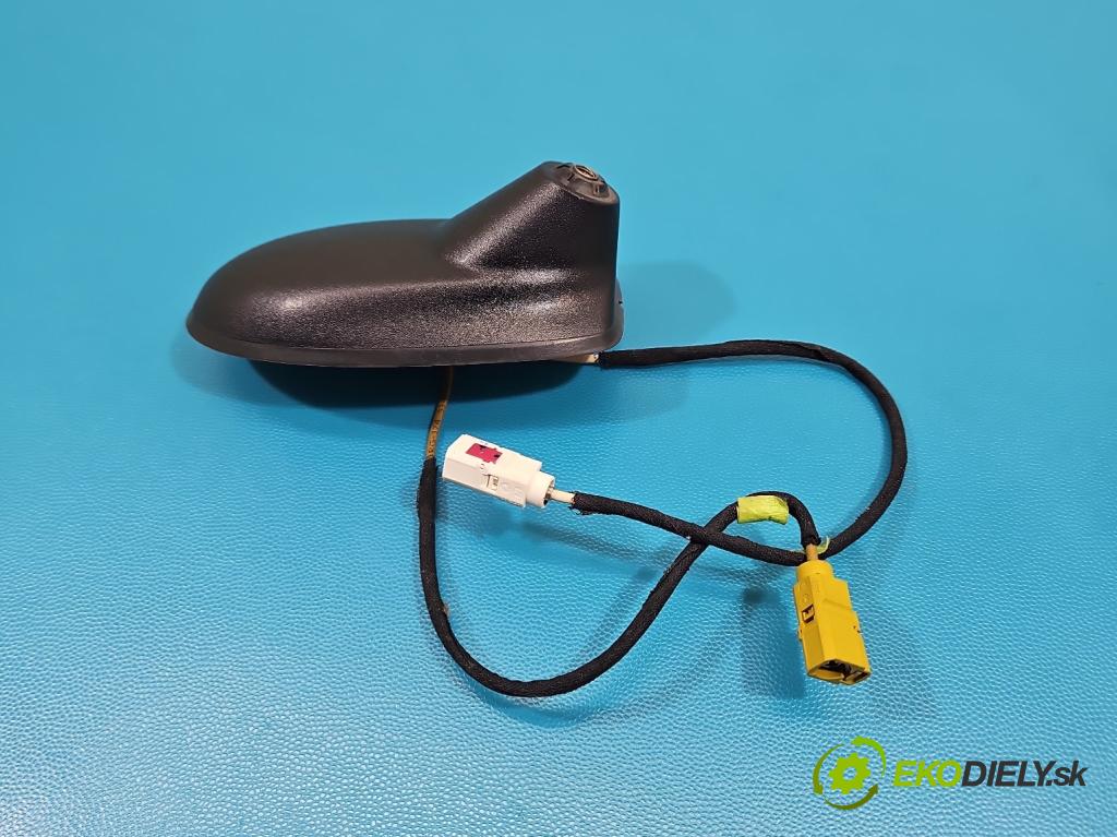 Fiat Freemont 2.0 JTD 170 HP automatic 125 kW 1956 cm3 5- Antena
