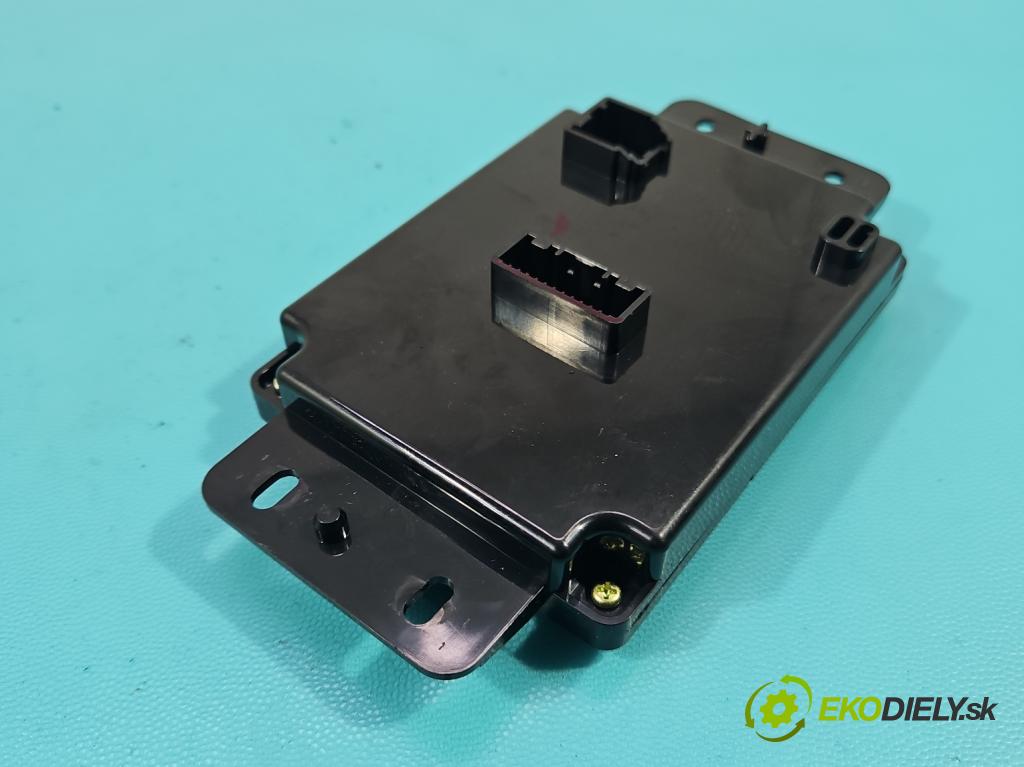 Fiat Freemont 2.0 JTD 939B5000: 170 HP automatic 125 kW 1956 cm3 5- riadiaca jednotka ostatné P68199627AC