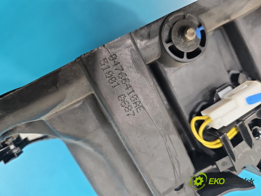 Fiat Freemont 2.0 JTD 170 HP automatic 125 kW 1956 cm3 5- Páka: Změny: stupeň,rýchlosť 04766410AE (Rýchlostná páka (kulisa))