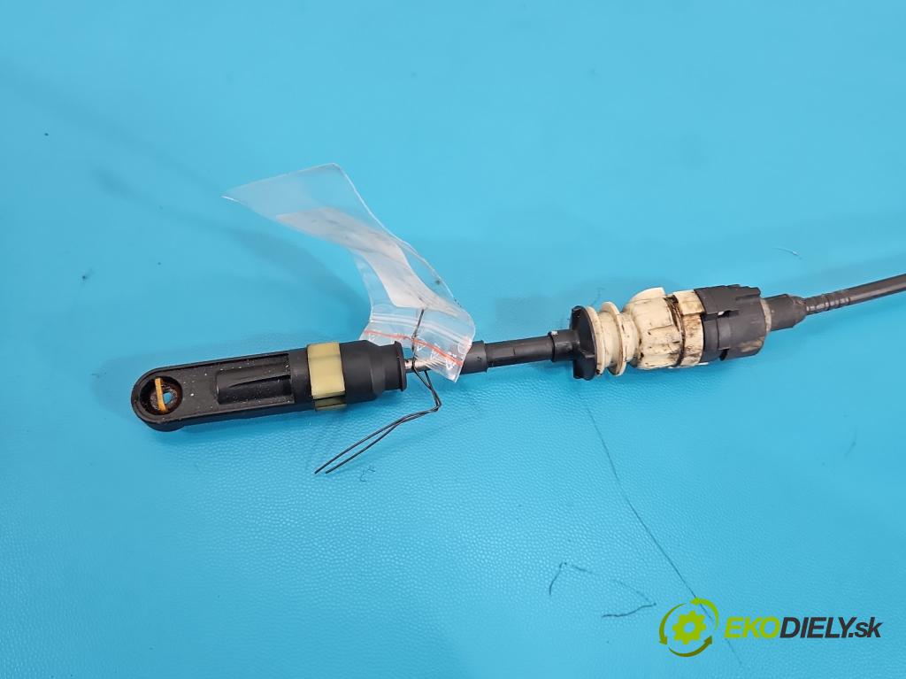 Fiat Freemont 2.0 JTD 170 HP automatic 125 kW 1956 cm3 5- Páka: Změny: stupeň,rýchlosť 04766410AE (Rýchlostná páka (kulisa))