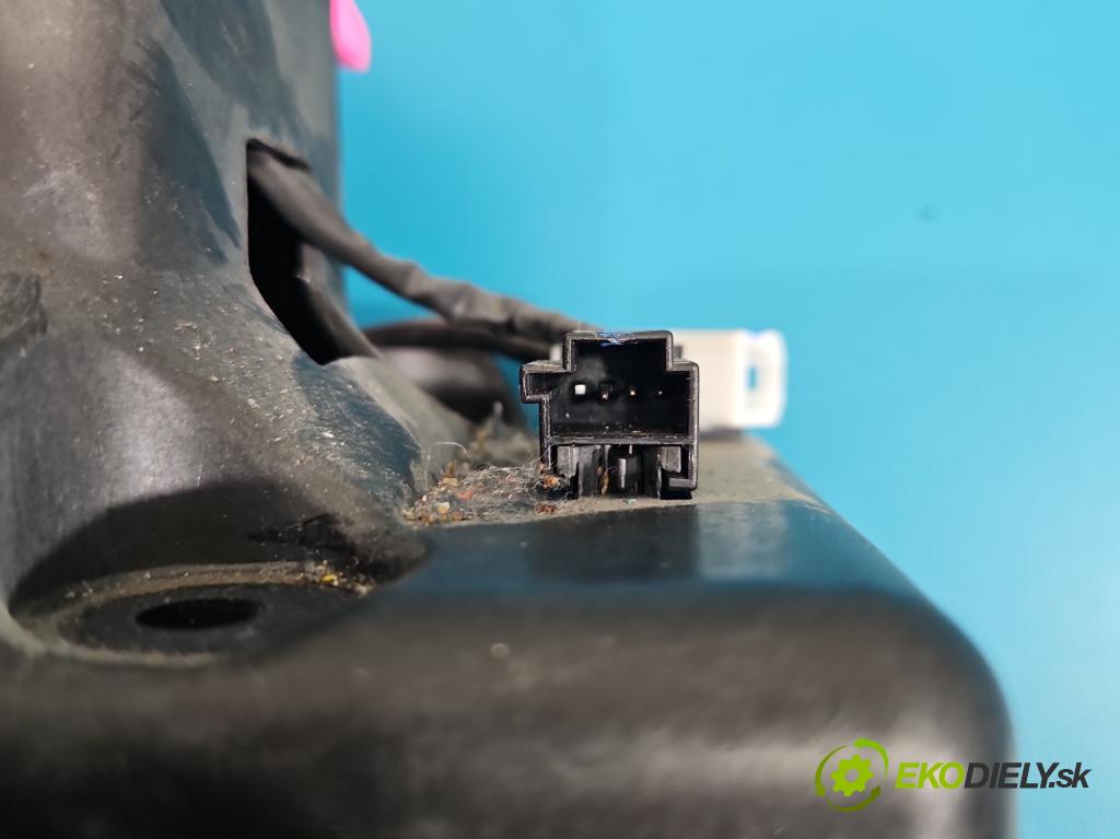 Fiat Freemont 2.0 JTD 170 HP automatic 125 kW 1956 cm3 5- Páka: Změny: stupeň,rýchlosť 04766410AE (Rýchlostná páka (kulisa))