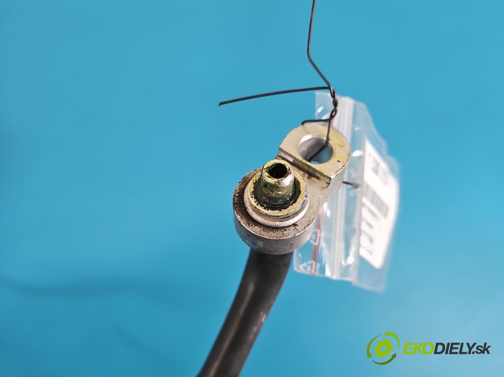 Fiat Freemont 2.0 JTD 170 HP automatic 125 kW 1956 cm3 5- rúrka klimatizácie 68140013AD