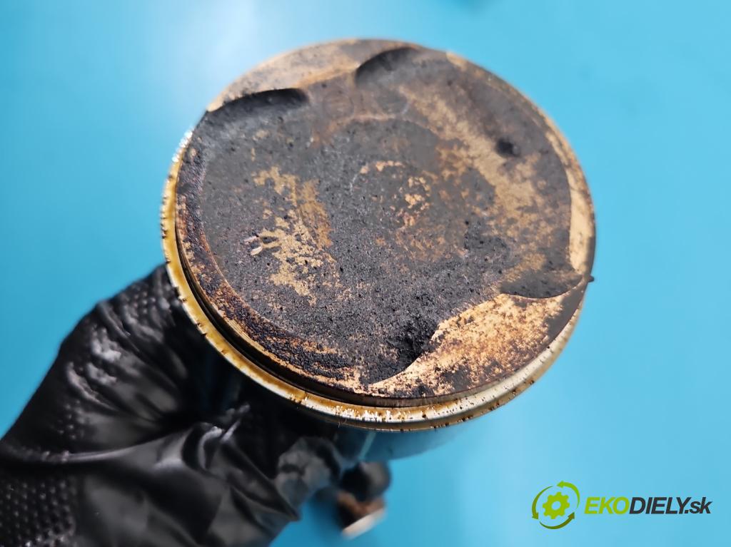 Toyota Prius II XW20 2003-2009 1.5b: 77 hp automatic 57 kW 1497 cm3 5- píst  (Píst)