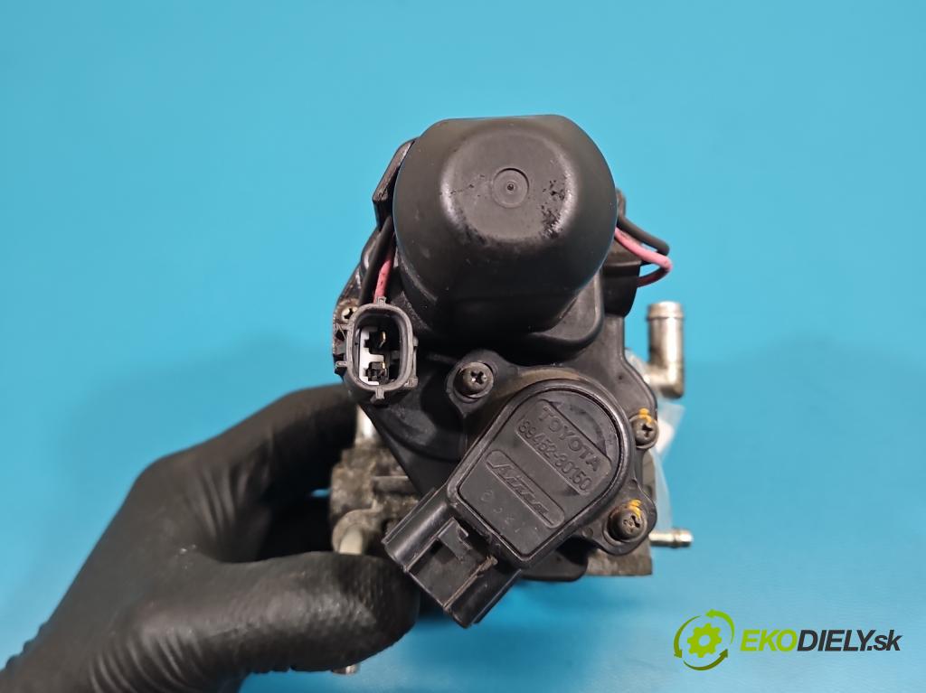 Toyota Prius II XW20 2003-2009 1.5b: 77 HP automatic 57 kW 1497 cm3 5- klapka 89452-30150 (Škrtiaca klapka)