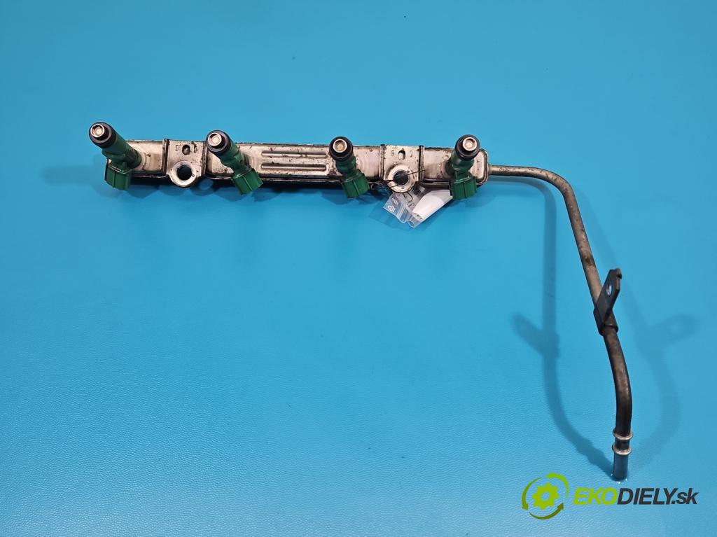 Toyota Prius II XW20 2003-2009 1.5b: 77 HP automatic 57 kW 1497 cm3 5- vstrek 23250-21020 (Vstrekovač paliva)