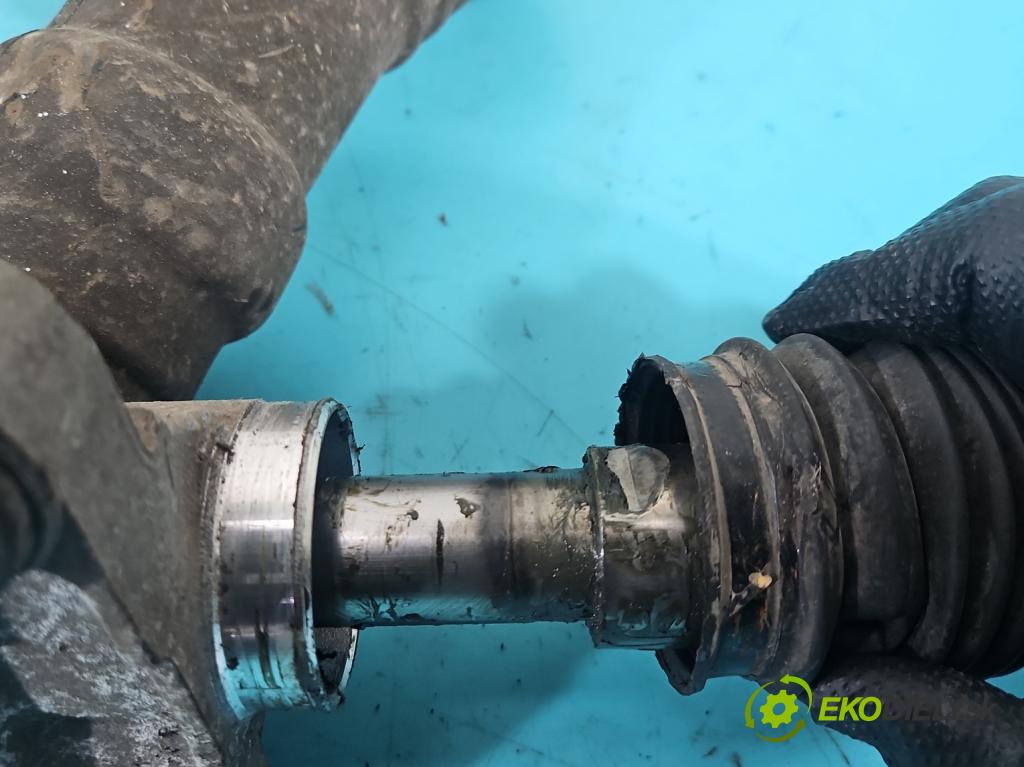 Toyota Prius II XW20 2003-2009 1.5b: 77 HP automatic 57 kW 1497 cm3 5- Ozubené kolo: volant