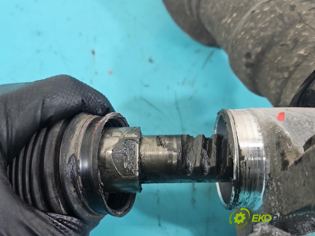 Toyota Prius II XW20 2003-2009 1.5b: 77 HP automatic 57 kW 1497 cm3 5- Ozubené kolo: volant