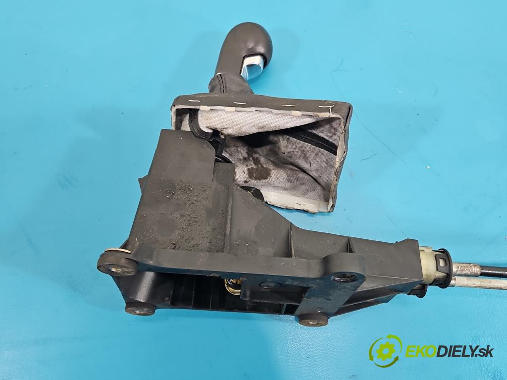 Opel Astra III 2004-2014 1.7 cdti 101 HP manual 74 kW 1686 cm3 5- Páka: Změny: stupeň,rýchlosť 55350247 (Rýchlostná páka (kulisa))