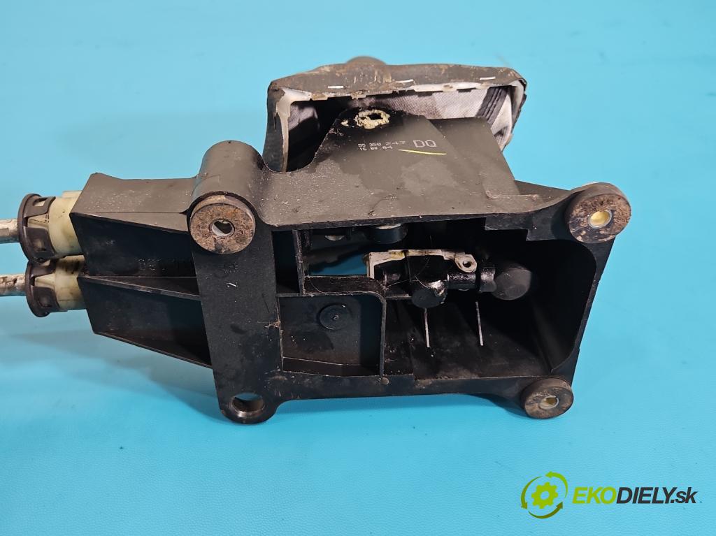 Opel Astra III 2004-2014 1.7 cdti 101 HP manual 74 kW 1686 cm3 5- Páka: Změny: stupeň,rýchlosť 55350247 (Rýchlostná páka (kulisa))