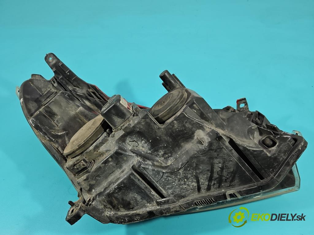 Opel Astra III 2004-2014 1.7 cdti 101 HP manual 74 kW 1686 cm3 5- Reflektor: ľavý 1EG270370-31 (Kľučka dverí ostatné)
