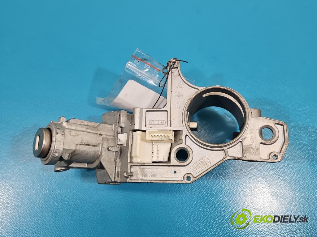 Opel Astra III 2004-2014 1.7 cdti 101 HP manual 74 kW 1686 cm3 5- Spínačka  (Spínacia skrinka)